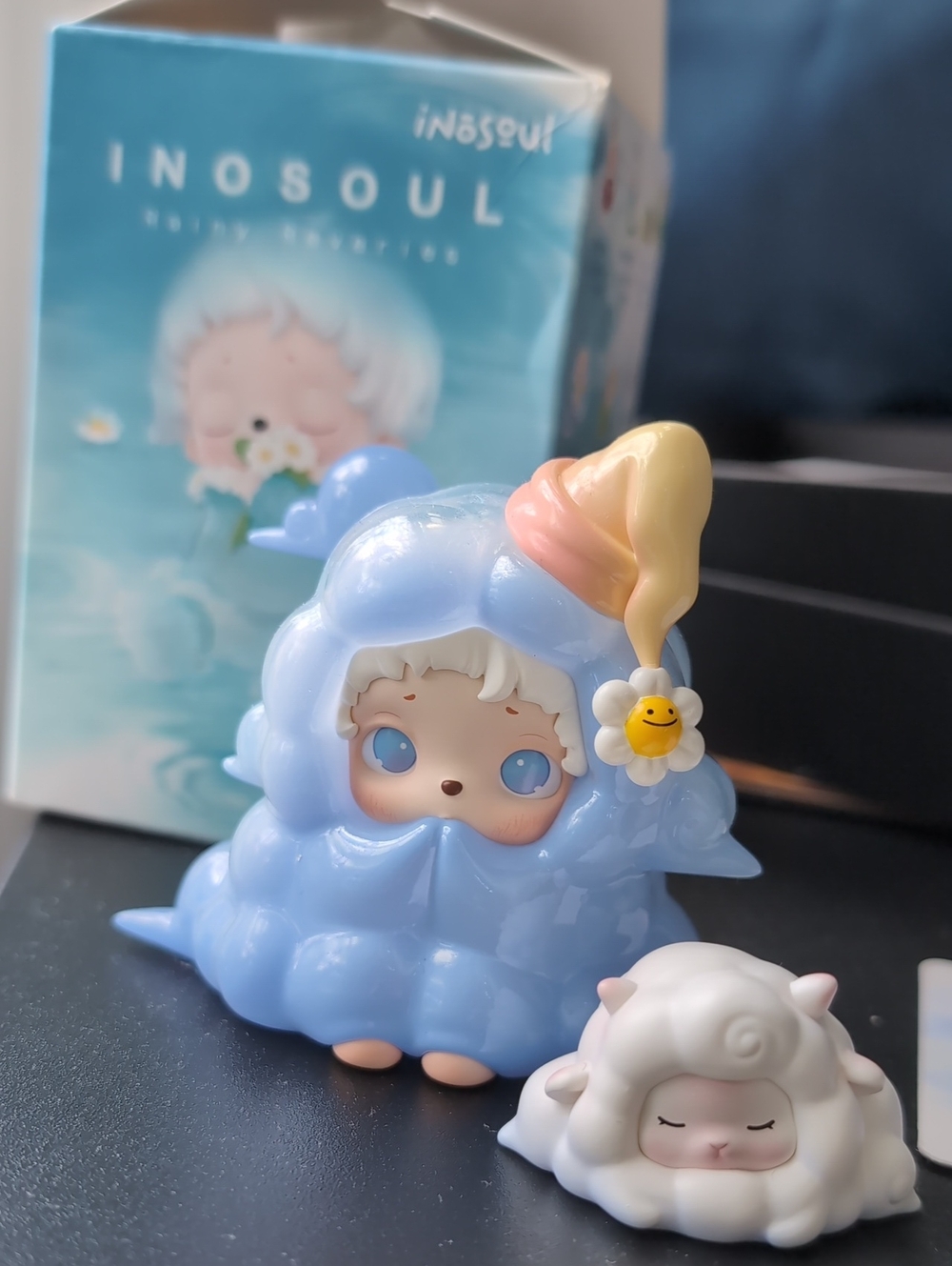 🌟New 'Inosoul' Designer Toy Collectible Figure By PopMart - "Rainy Reveries"